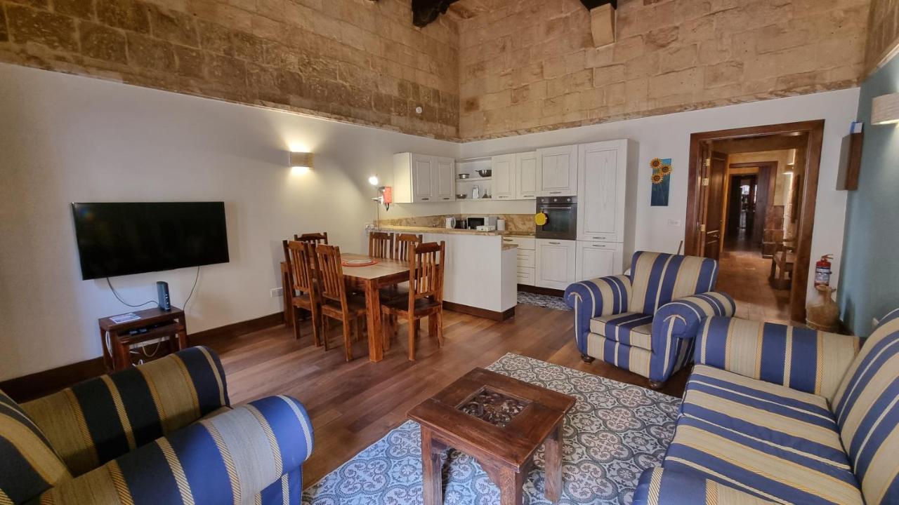 Vallettacharme - 2 Bedrooms Flat In The Heart Of The City Exteriör bild