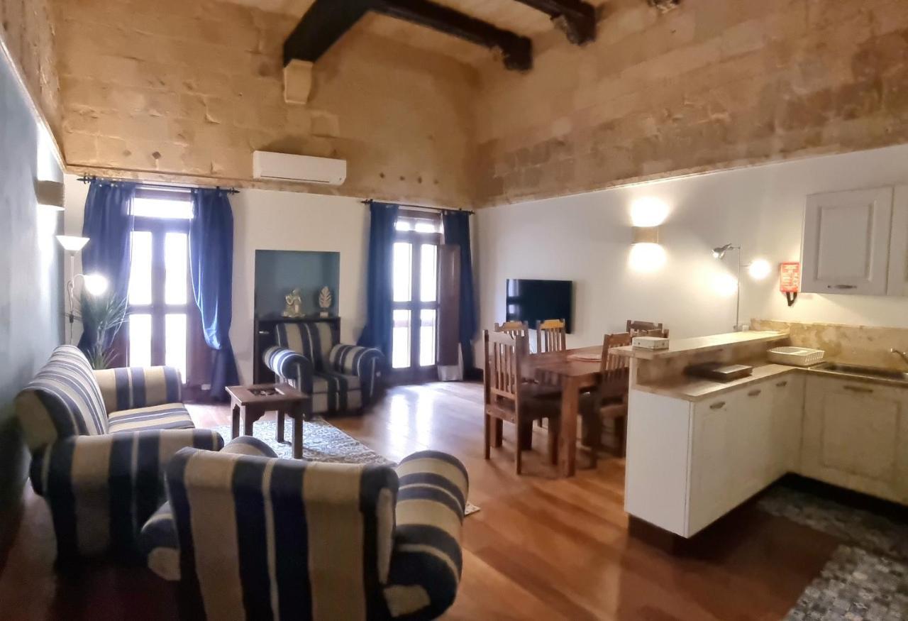 Vallettacharme - 2 Bedrooms Flat In The Heart Of The City Exteriör bild
