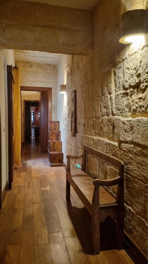 Vallettacharme - 2 Bedrooms Flat In The Heart Of The City Exteriör bild